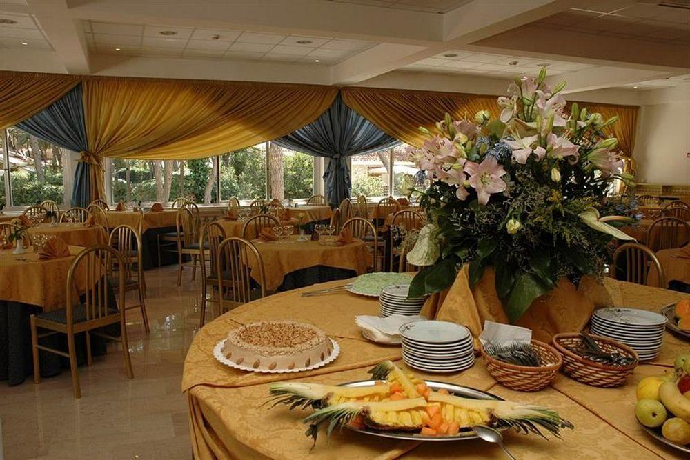 Domizia Palace 4* Baia Domizia