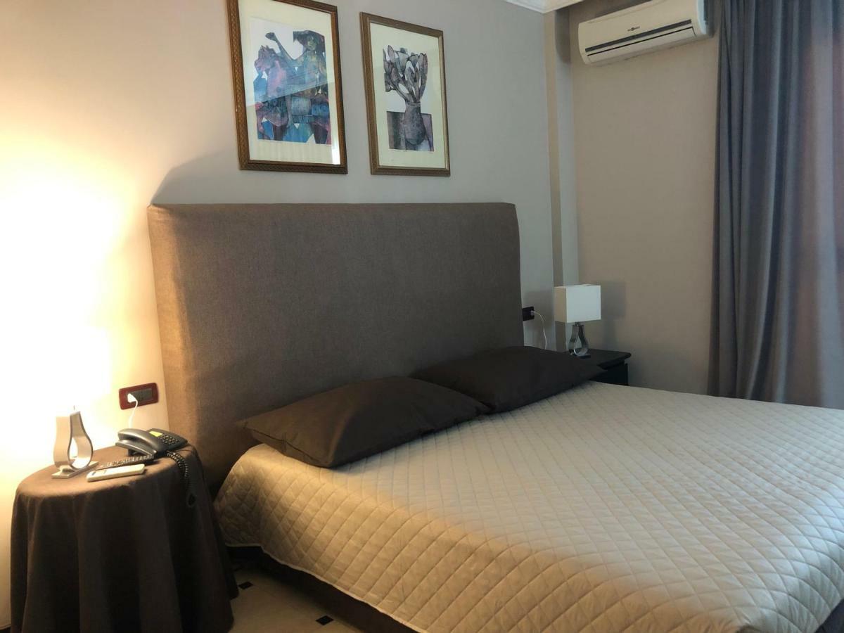 Domizia Palace 4*
